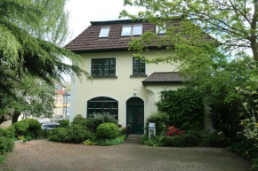 Villenappartement mit Blick ins Grüne am Rande der wunderschönen Altstadt in Wismar